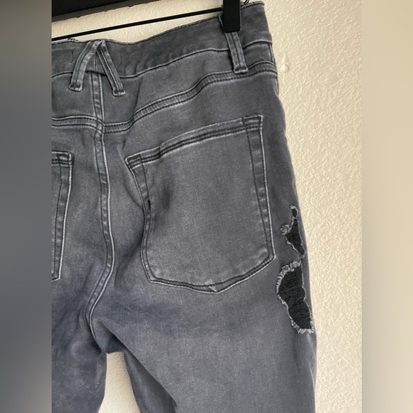 Good American Black Good Legs Crop High Waist Skinny Jeans Size 6/28 GLC961T - Picture 5 of 5